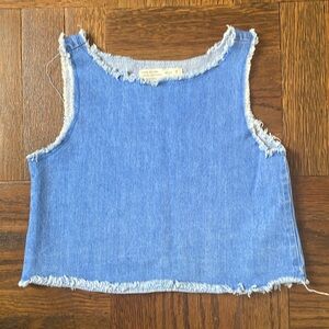 Like New! Zara denim crop top